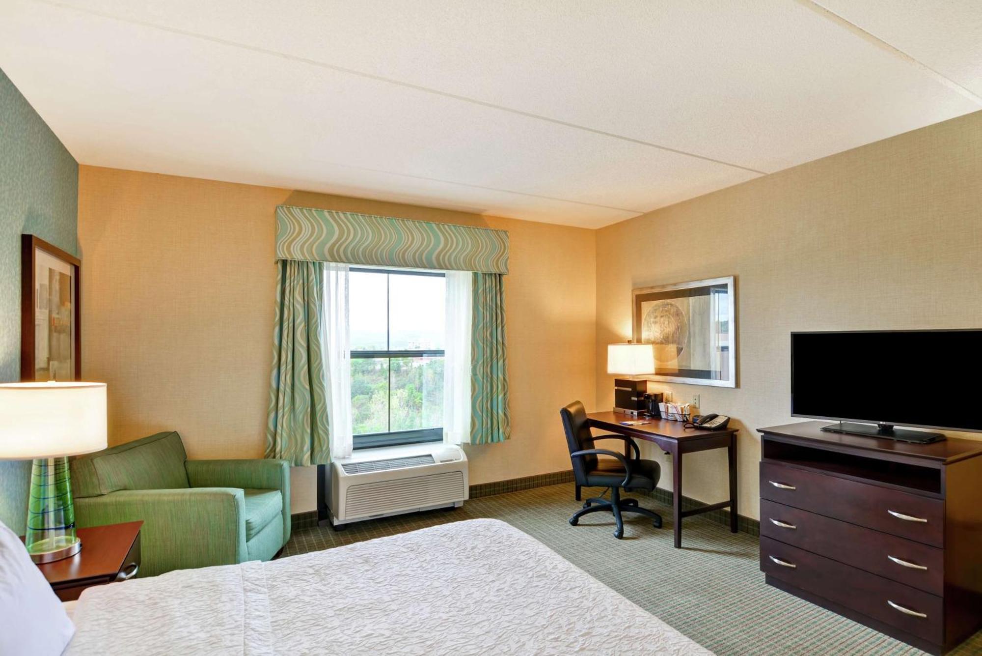 Hampton Inn & Suites Wilkes-Barre Ngoại thất bức ảnh