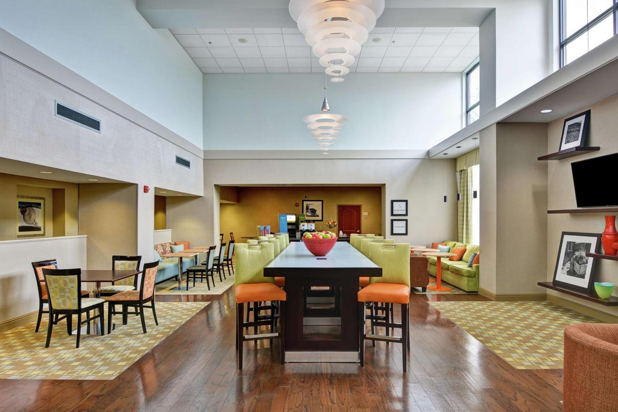 Hampton Inn & Suites Wilkes-Barre Ngoại thất bức ảnh