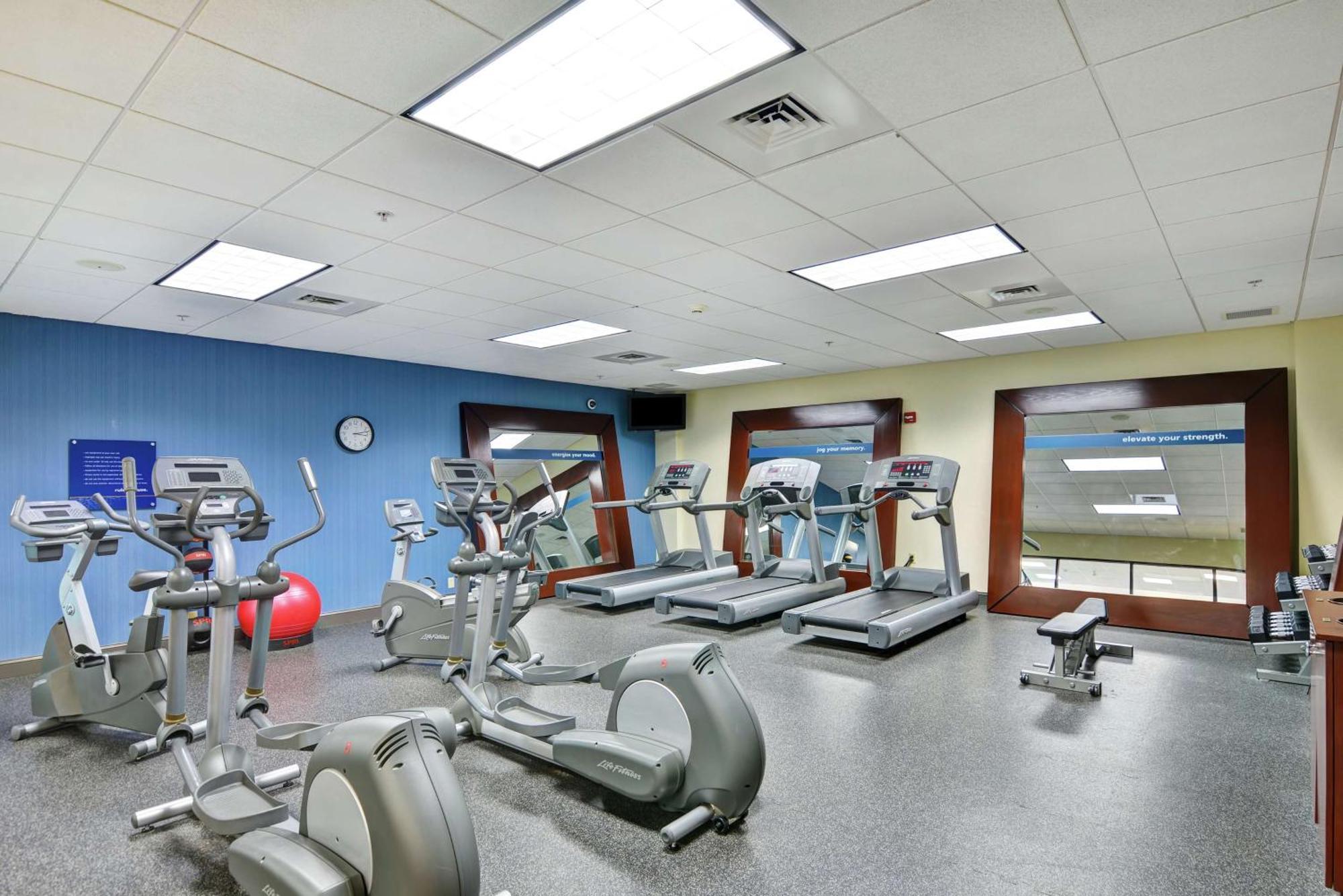 Hampton Inn & Suites Wilkes-Barre Ngoại thất bức ảnh
