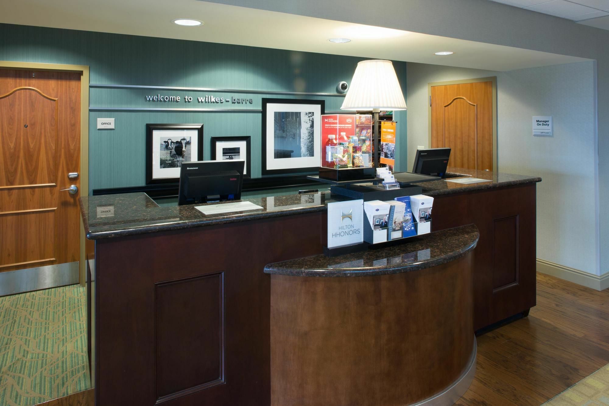 Hampton Inn & Suites Wilkes-Barre Ngoại thất bức ảnh